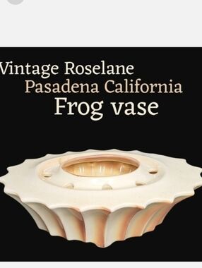 Vintage 1950's Roselane Pasadena CA unique vase with frog hole inserts.